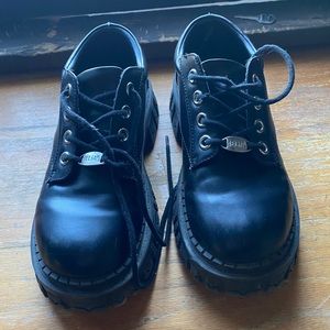 Delia*s chunky platform loafers